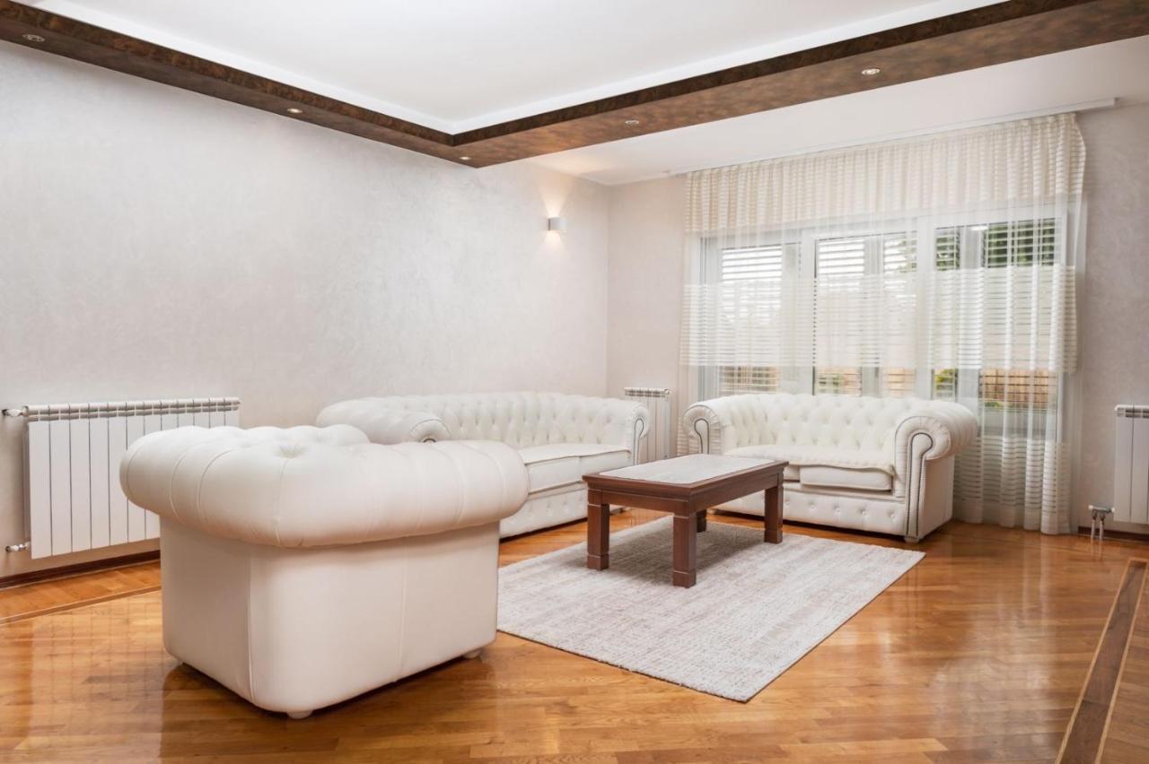 Hotel Royal Garden Nikšić Εξωτερικό φωτογραφία