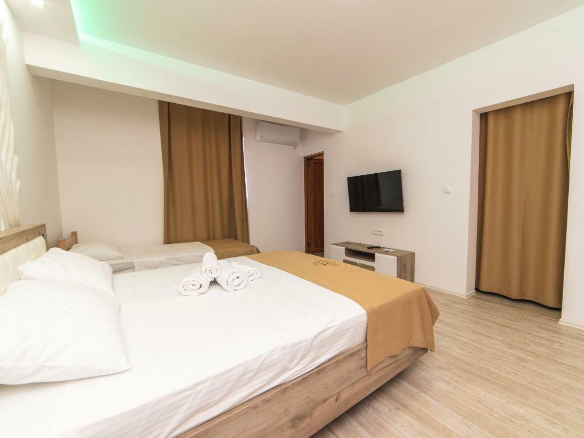 Hotel Royal Garden Nikšić Εξωτερικό φωτογραφία