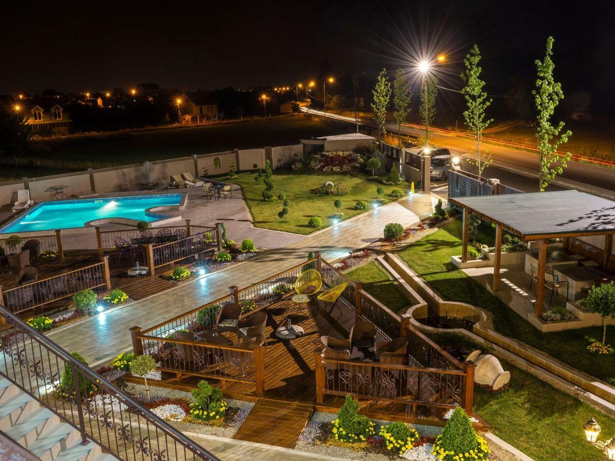 Hotel Royal Garden Nikšić Εξωτερικό φωτογραφία