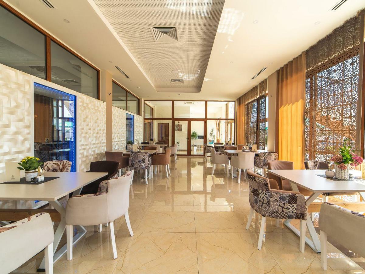 Hotel Royal Garden Nikšić Εξωτερικό φωτογραφία