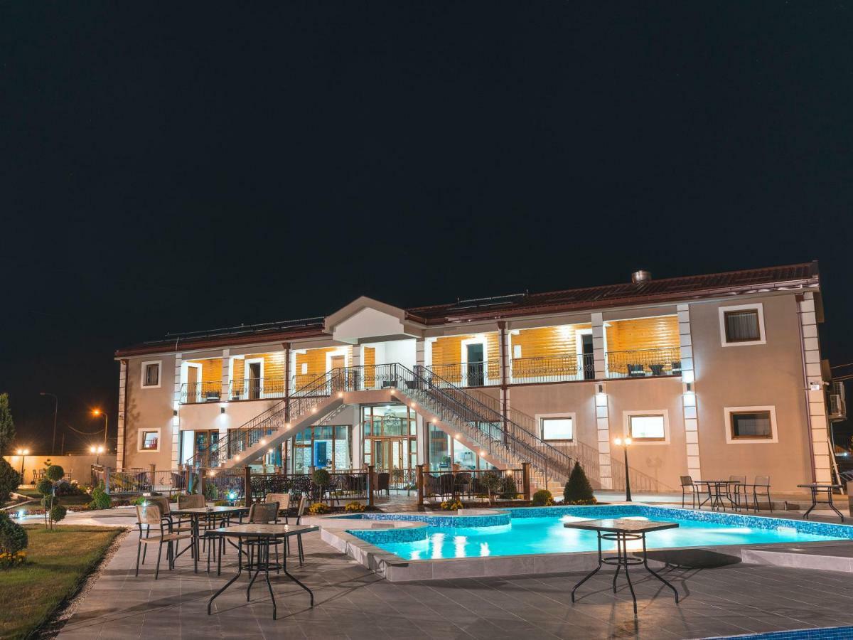 Hotel Royal Garden Nikšić Εξωτερικό φωτογραφία